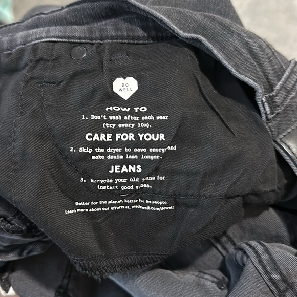 MADEWELL faded black jeans with rips - 9 in mid rise - size 28 - Picture 7 of 7